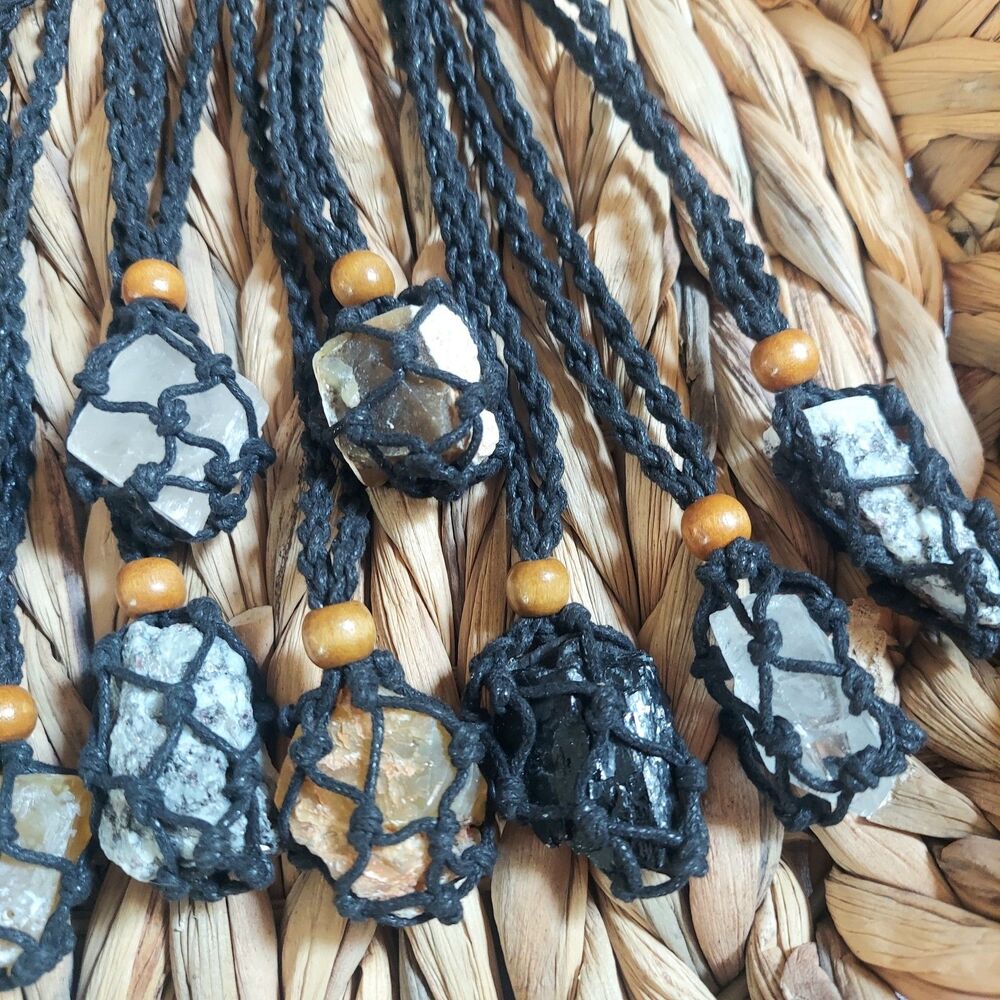 Bulk lot of 12 Handmade Natural Stone Macrame Necklaces Raw Crystals Rough Gems - Picture 3 of 8